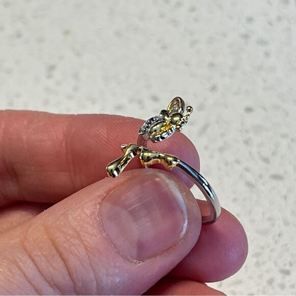 Adjustable Fashion Bee Ring - Picture 6 of 11